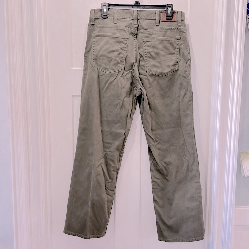 L.L. Bean Men’s Pants Size 34 x 30 100% Cotton Gently Used - Picture 4 of 8